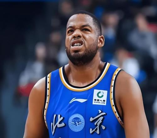 李霄鹏迎强,援力保级,新星加盟受,时时彩,彩票平台,数据分析,在线投注,高频彩票