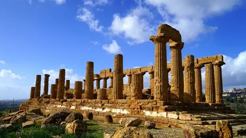 广东球队焕新纪元：内外援携手，打破黑白合同格局！